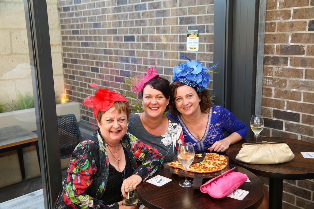 The Cally Hotel Warrnambool Esterno foto